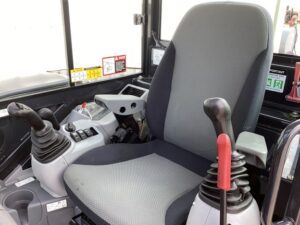 2022 John Deere 60G 7