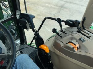 2023 John Deere 5075E Premium Cab18