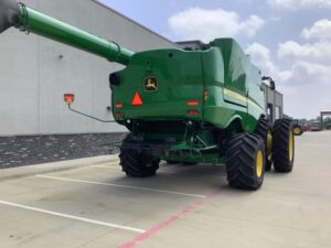 2023 John Deere S780 11